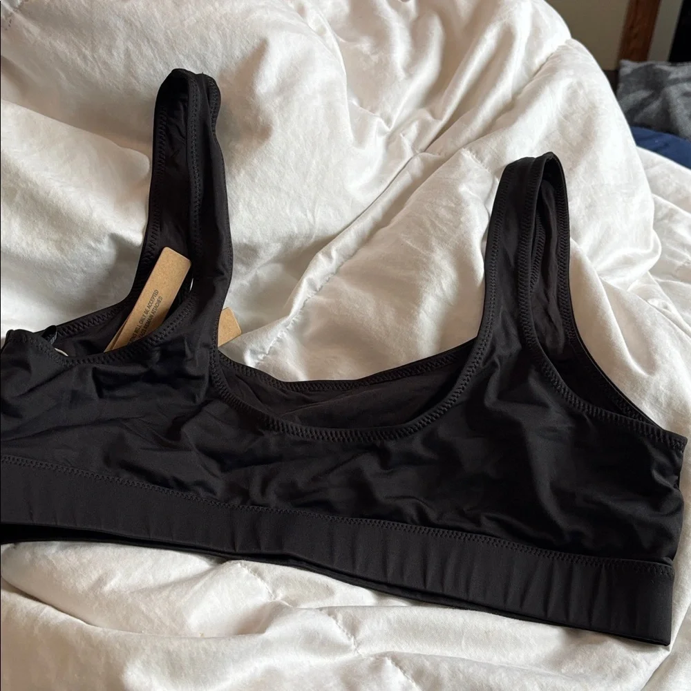 Skims black onyx recycled tank bikini top NWT size XL